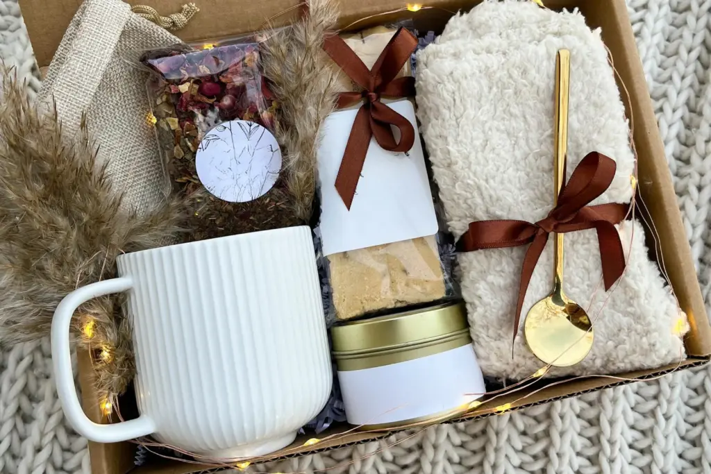 Best Cozy Hygge Gift Ideas Worth Gifting Year-Round