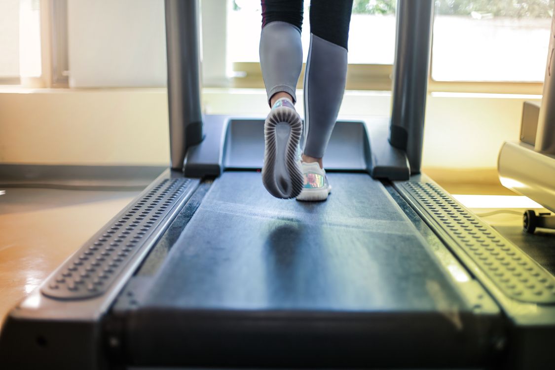 Close view of a treadmill deck